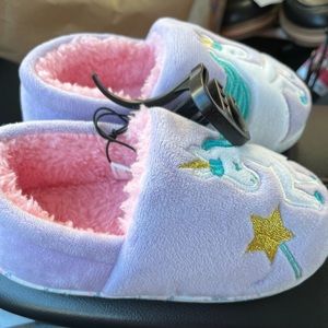 🦄Beautiful Plush Toddler Unicorn House Shoes